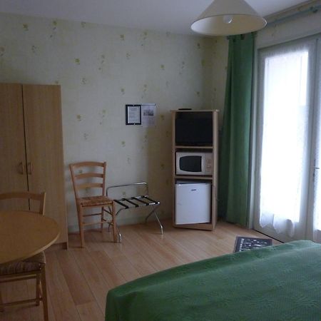 Chambres D'Hotes Mazurier Cozes Exteriör bild